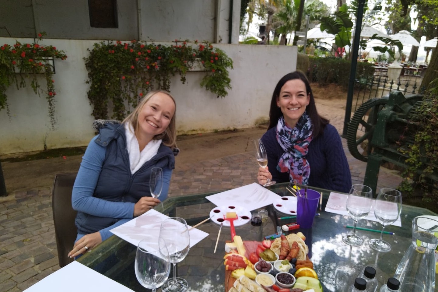 Painting and Wine Tasting Experience in Stellenbosch