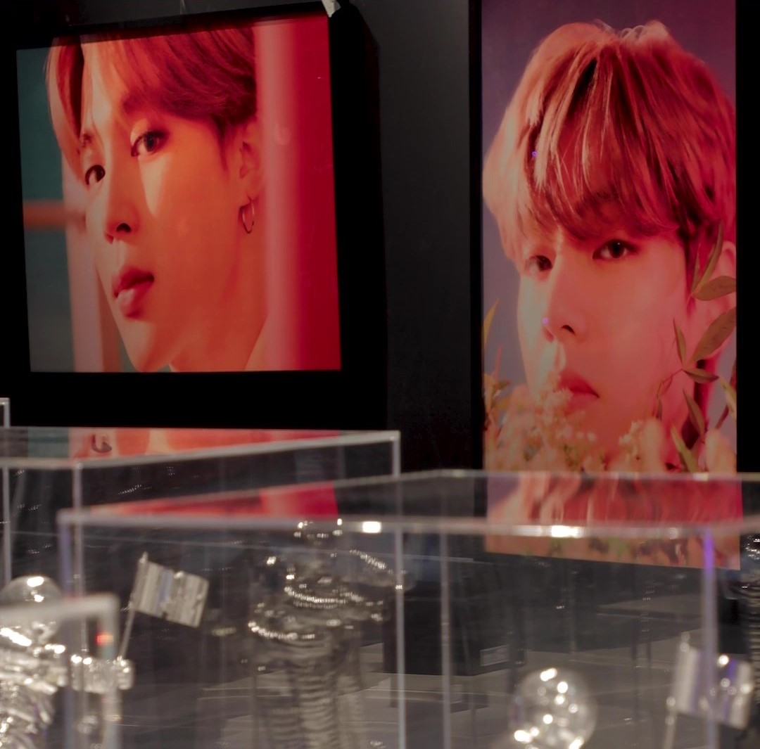 [HYBE INSIGHT] BTS X JAMES JEAN: SEVEN PHASES EXHIBITION