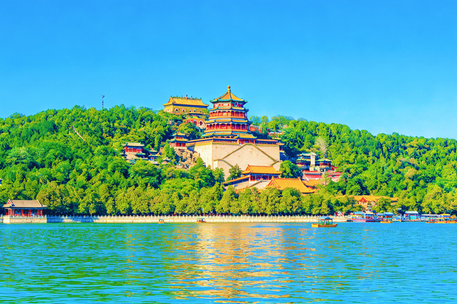 Summer Palace Half-Day Group Tour with Guided Exploration