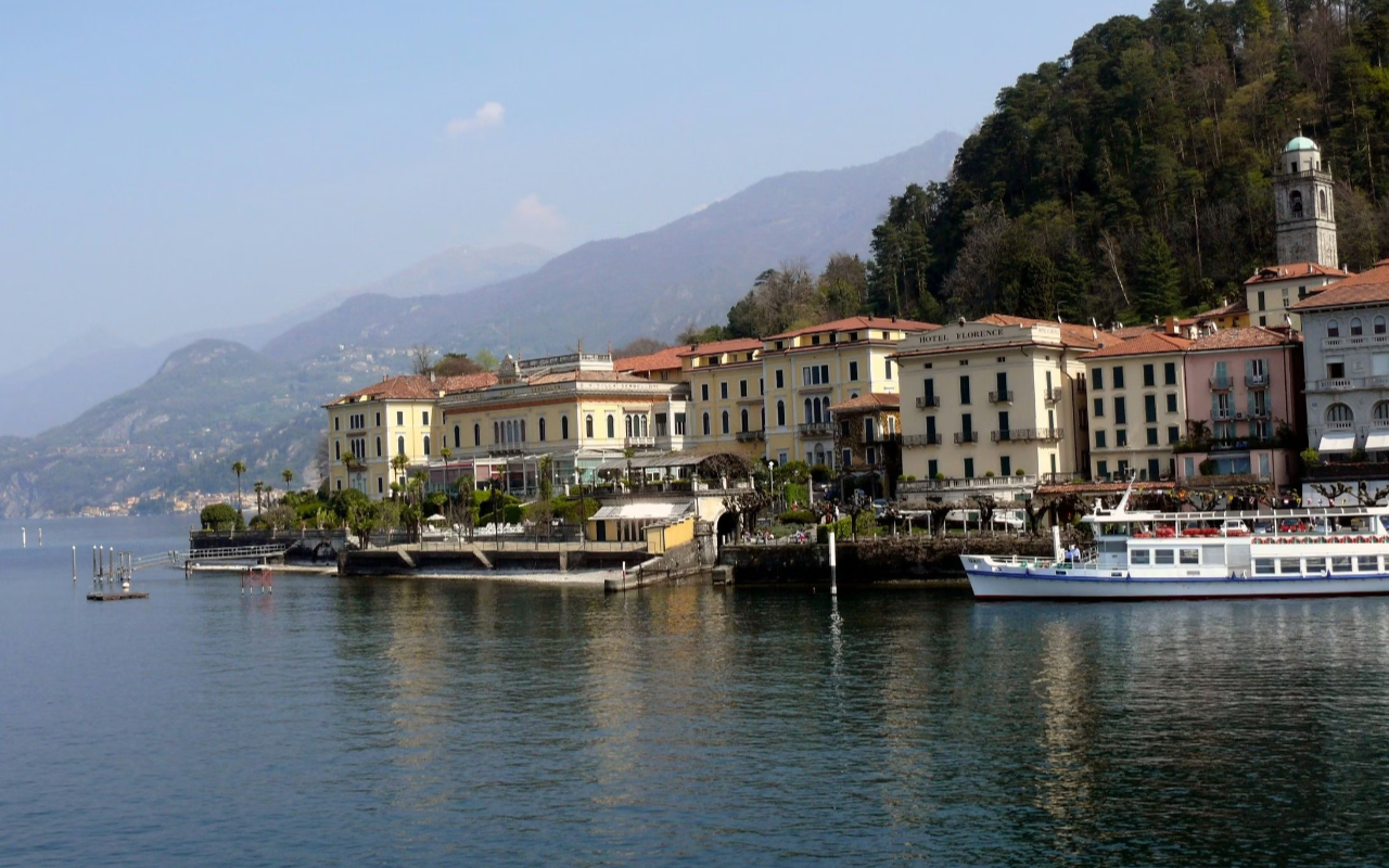 途經蘇爾瓦普拉納湖和席爾斯湖，周圍環繞著令人驚嘆的高山美景