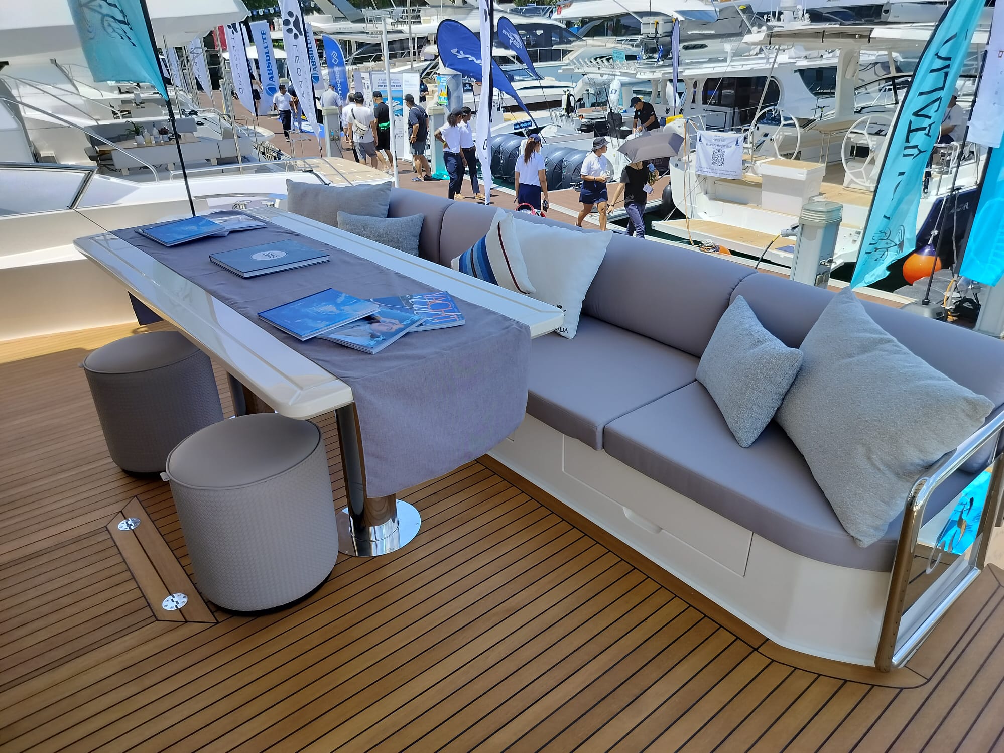 MY Legend Private Yacht Charter in Singapore
