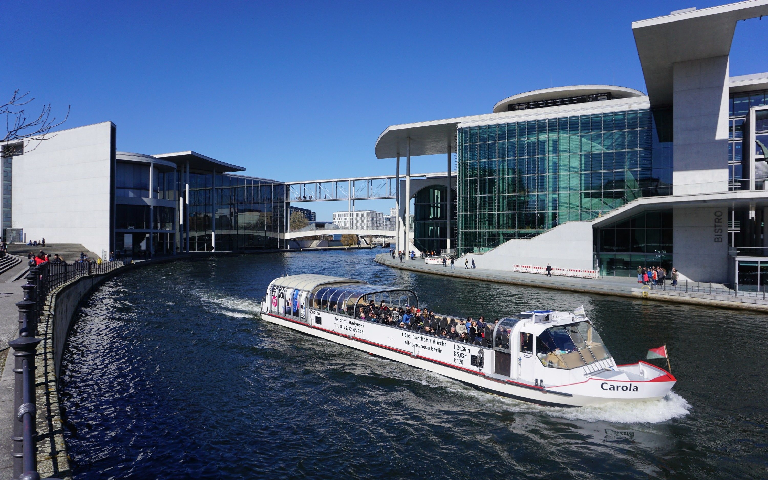 Berlin Boat Tour with Live Guide