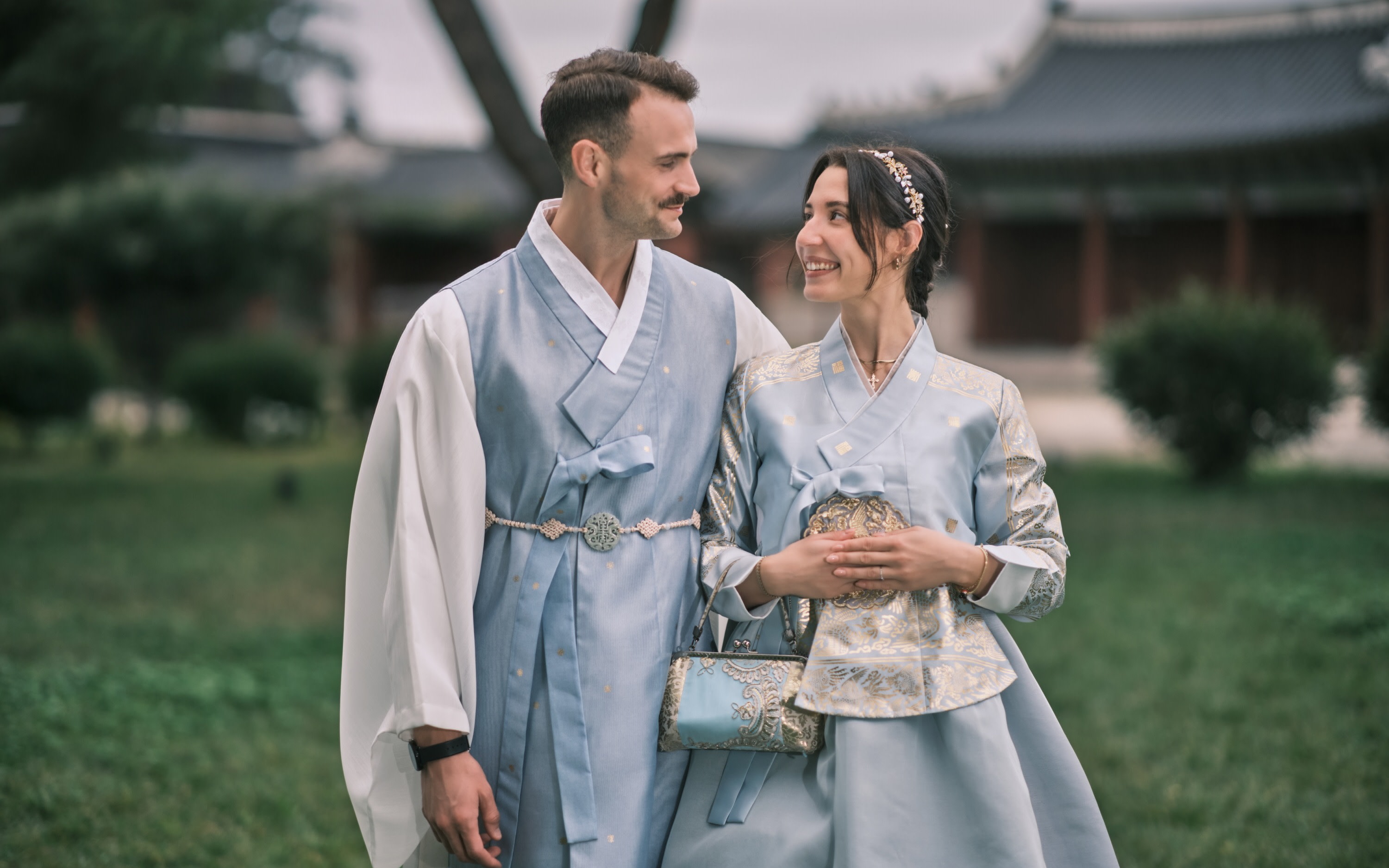 Cinematic Hanbok Photoshoot Experience