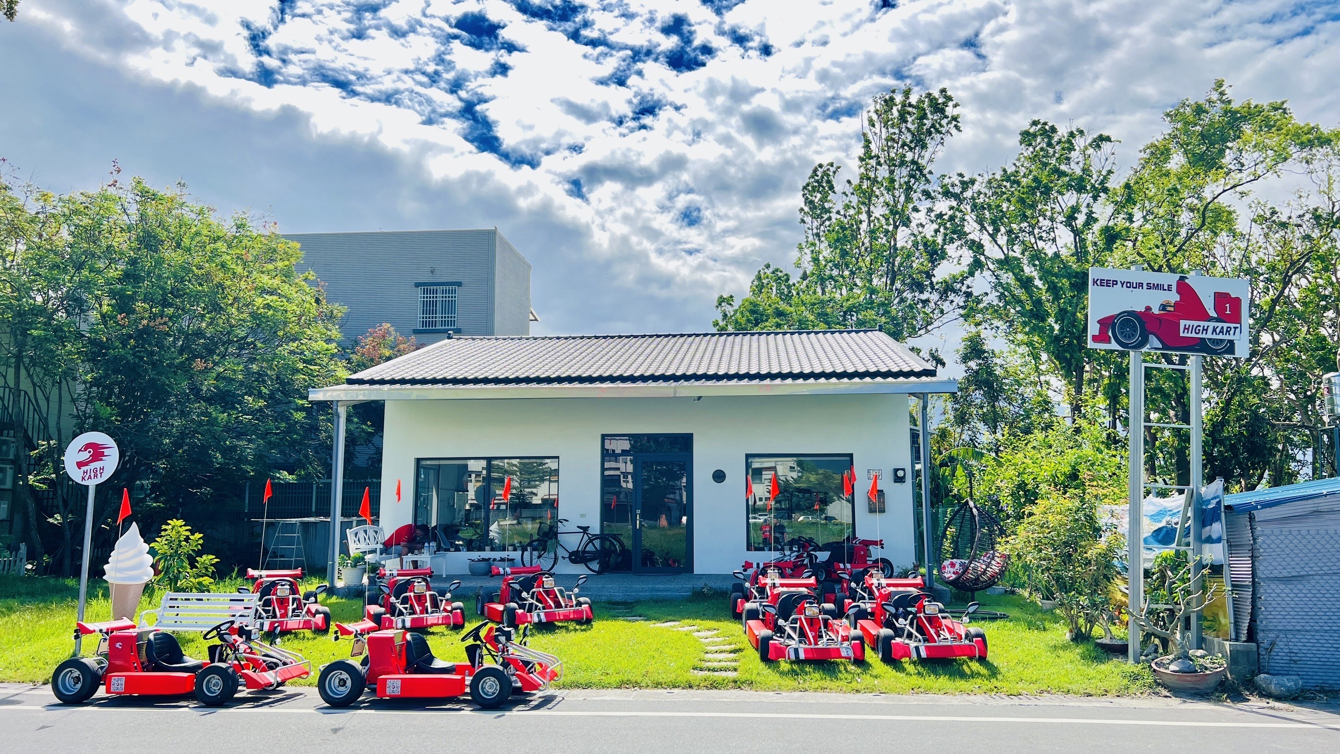 Taitung: "Hi-Ka" Micro-Electric Vehicle Light Tour