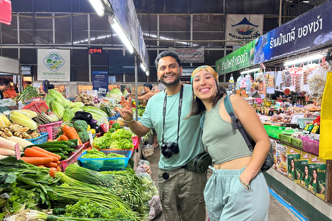 Chiang Mai: Thai Cooking Class at Grand Canyon & Market Tour