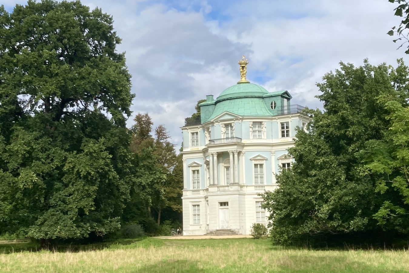 Charlottenburg Palace and Gardens Self-Guided Audio Tour