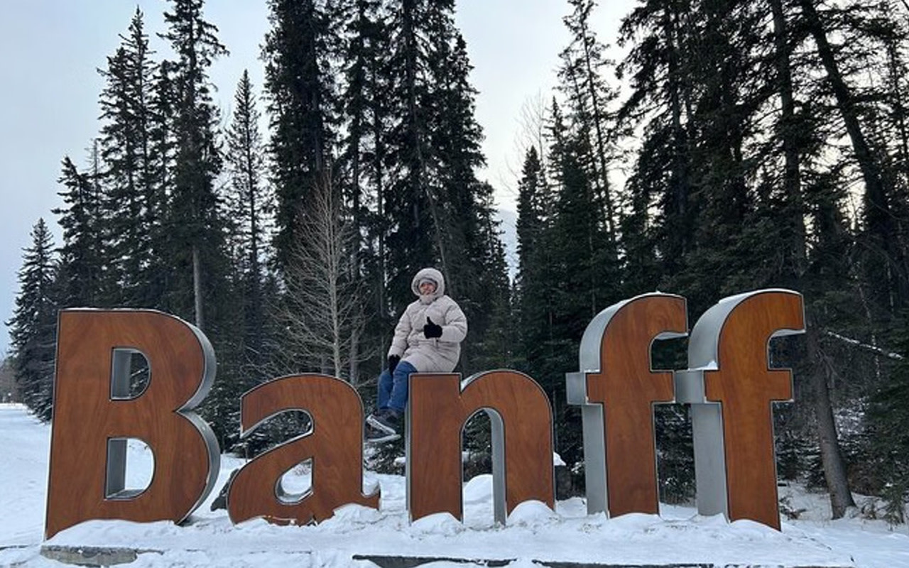 Banffdan Calgary YYC aeroportiga umumiy transfer