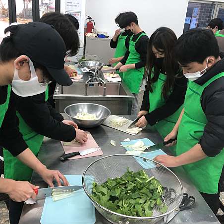 Daegu Korean Traditional Kimchi Making Class