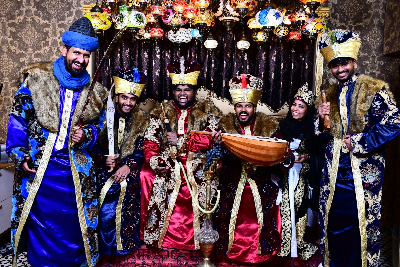 Istanbul: Become the Sultan Ottoman Costume Photo Experience