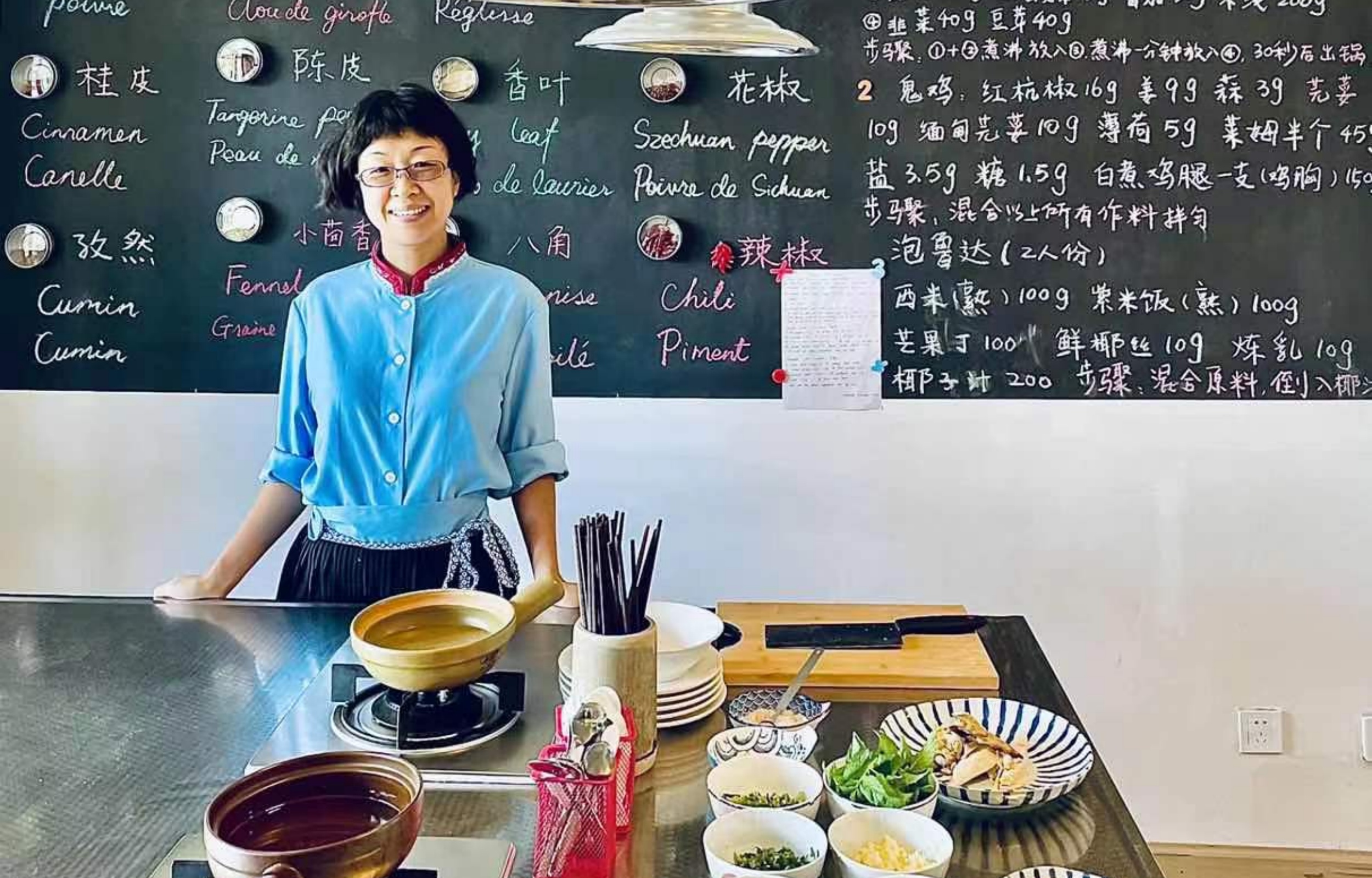 納西族東道主帶你探索少數民族市場，製作納西美食