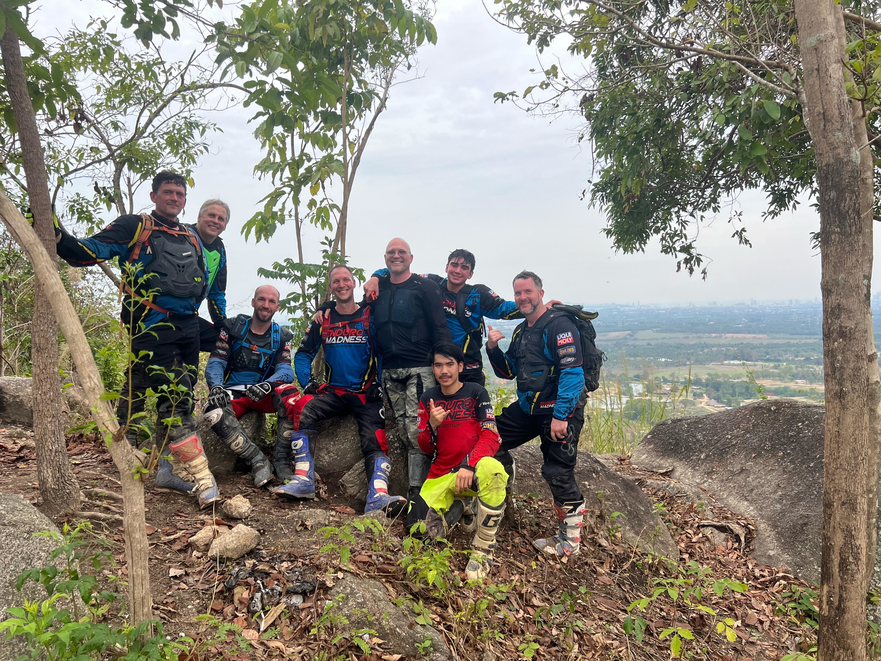 Pattayadagi Enduro Madness dirt bike sayohati tajribasi