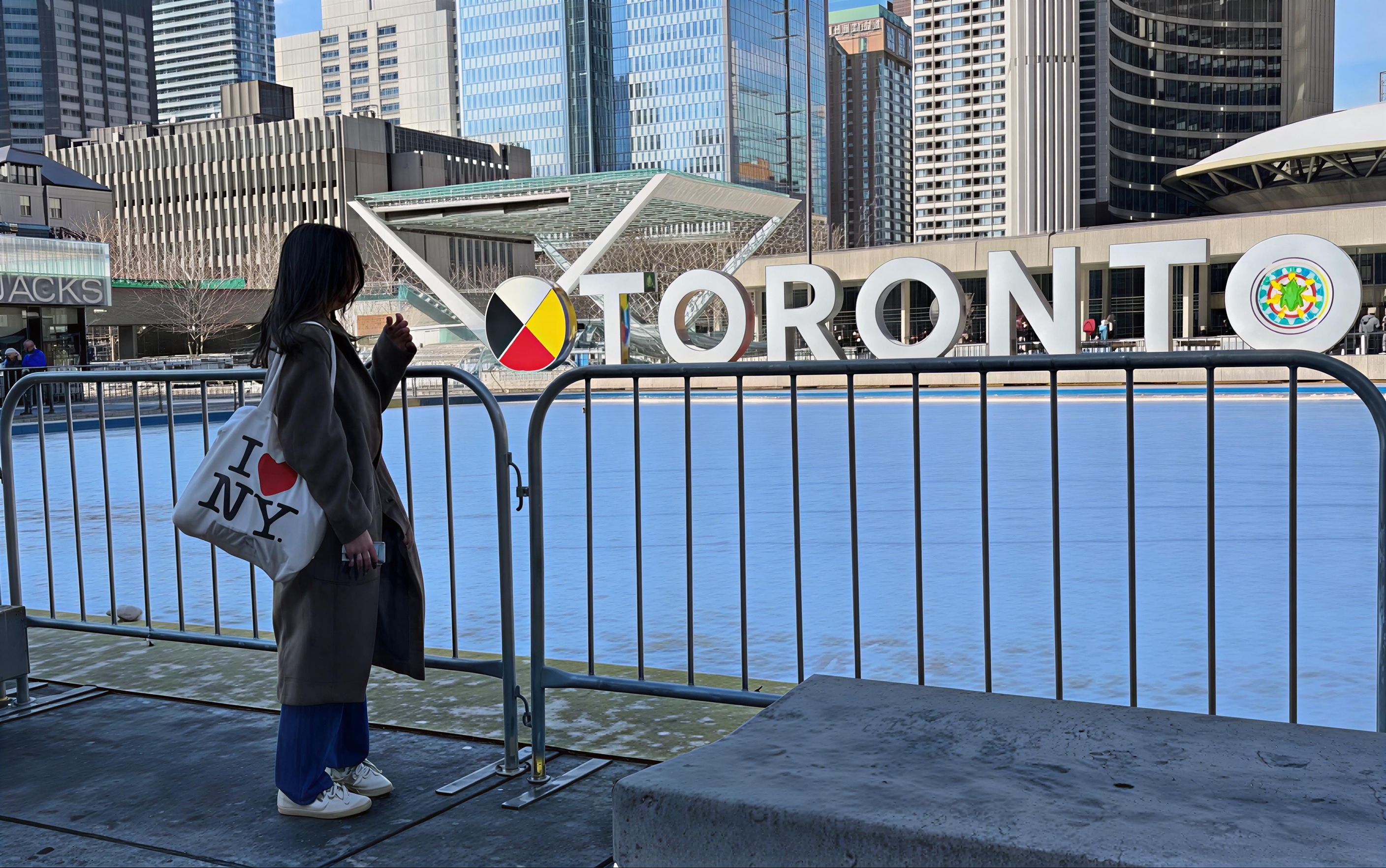 透過美照與體驗，將城市漫步轉化為永恆回憶