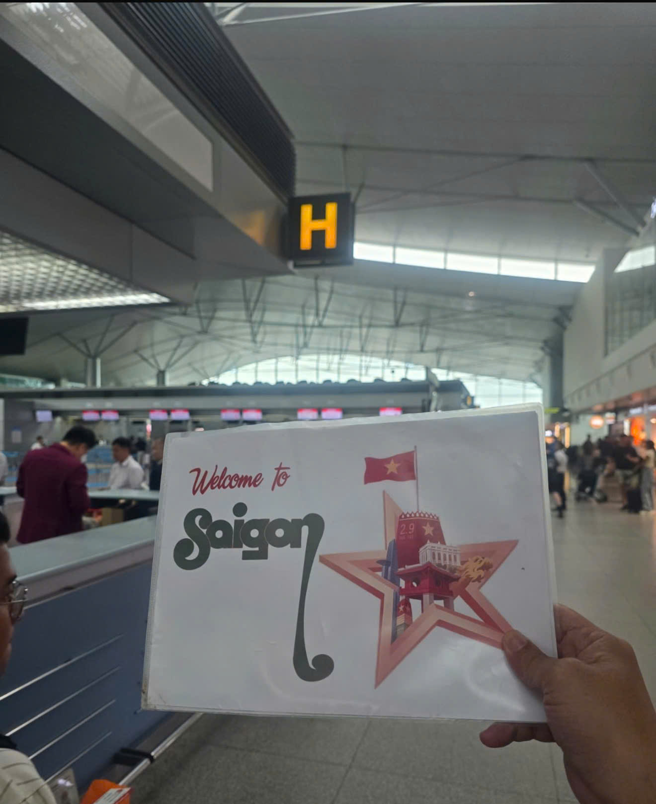 Meet-up at Pillar H - International Departure Terminal