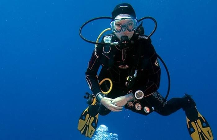 仙本那 PADI 五星潛水中心進階潛水線上課程