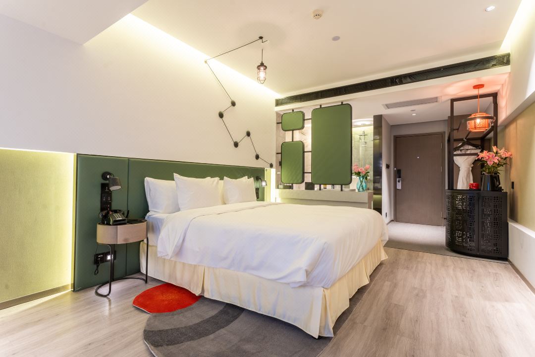 Vitality King Room