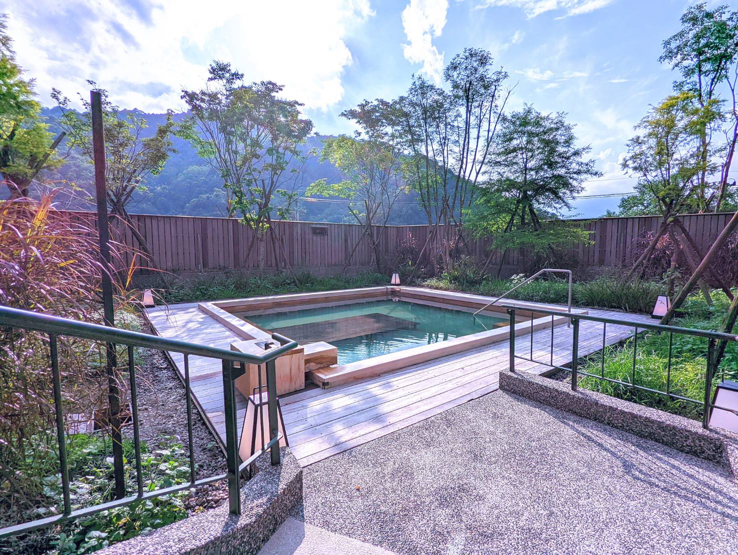 Cingshuei Geothermal ParkHot Spring Experience in Yilan 