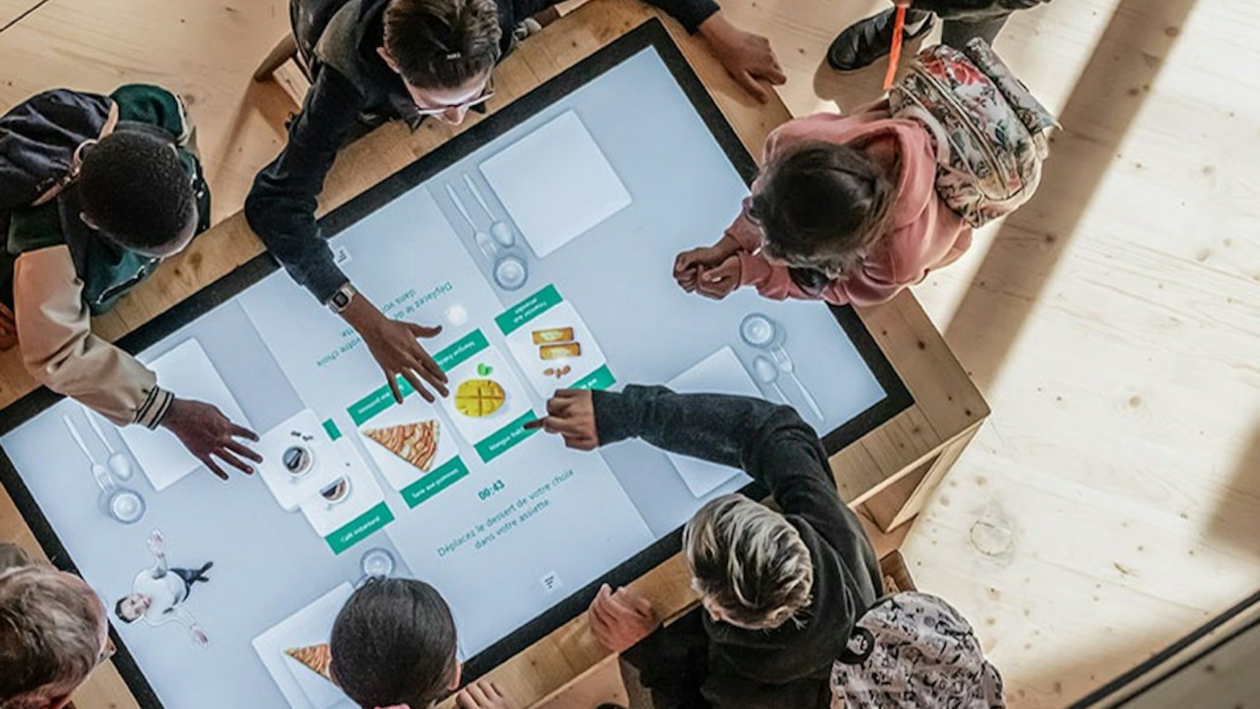 體驗互動展品，讓家庭在學習科技、太空和自然知識時充滿樂趣