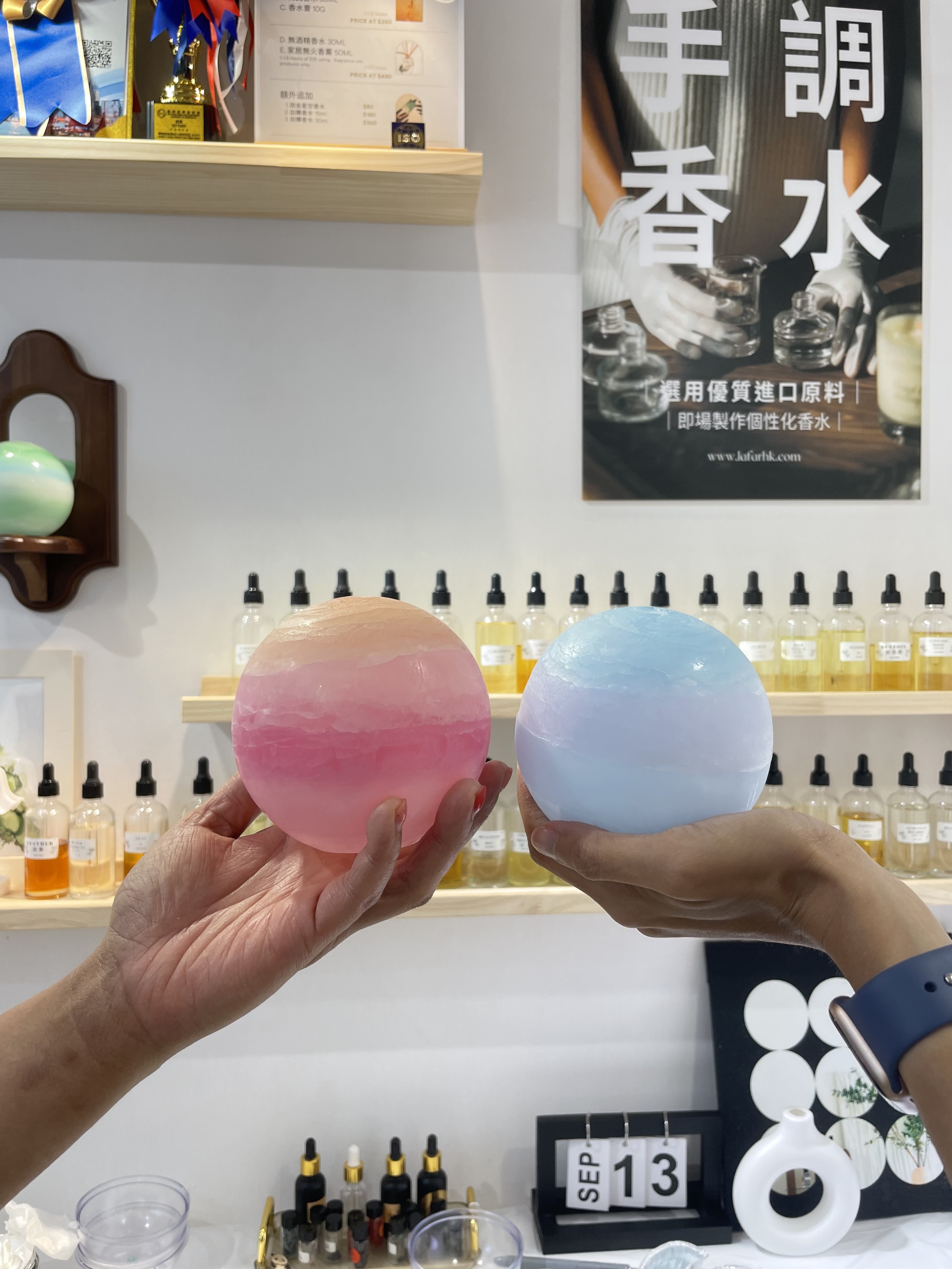 HK WORKSHOP | CANDLE | PERFUME | LIPSTICK | SKINCARE 