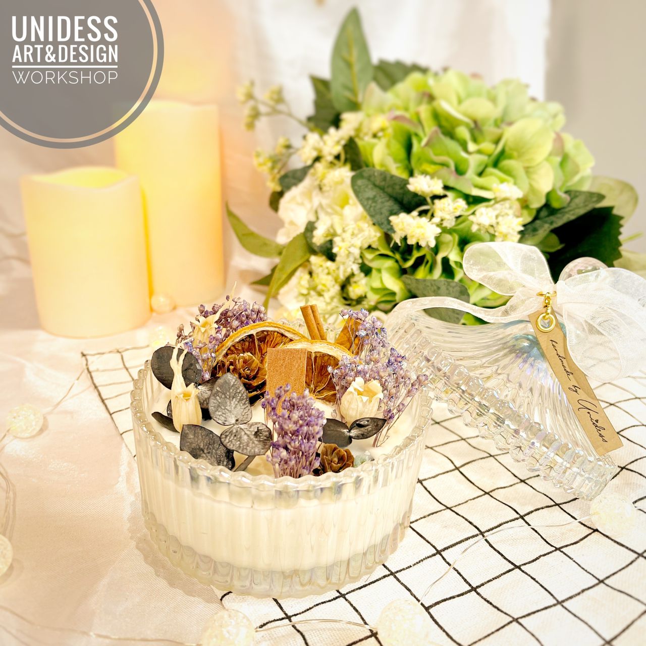 沉浸在充滿迷人香氣、溫馨氛圍和手作樂趣的午後，探索製作蠟燭的藝術