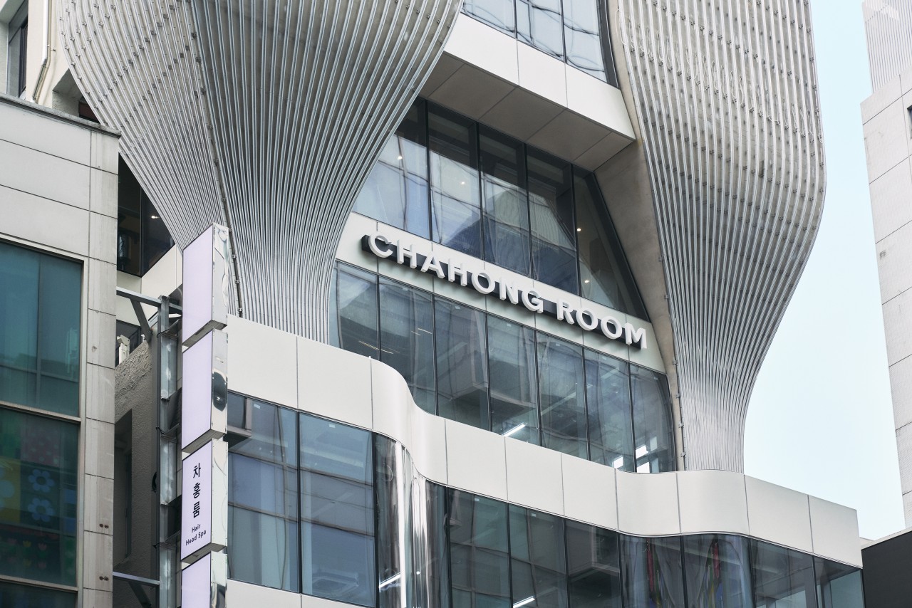CHAHONG Room Hair & Beauty Program in Myeongdong, Seoul