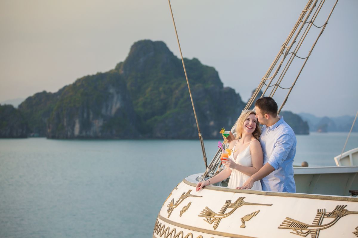 2天1夜下龍灣之旅（Dragon Legend Cruise 提供）