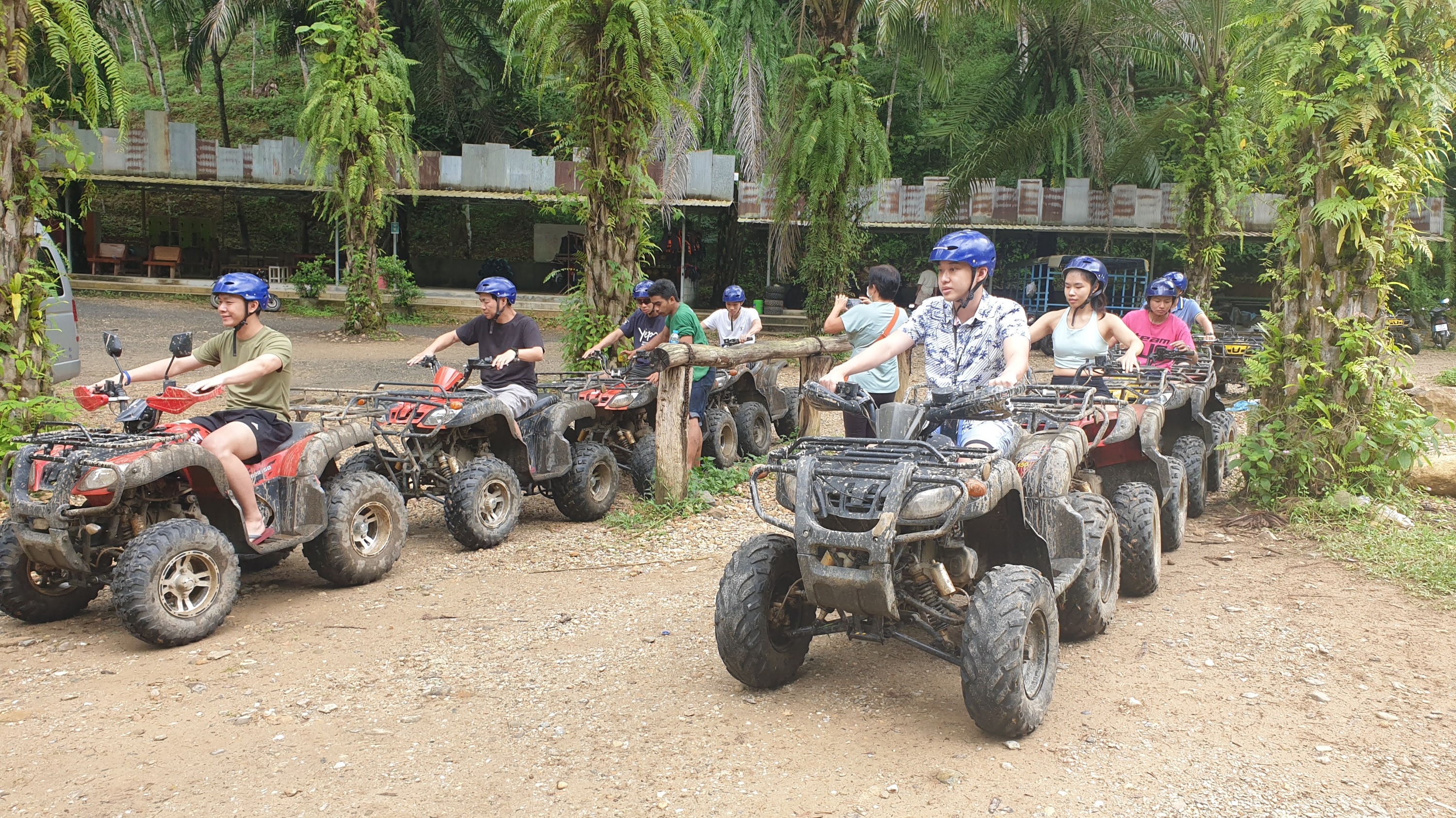 攀牙漂流 & 滑索 & 瀑布 & ATV摩托車 & 大象徒步一日遊