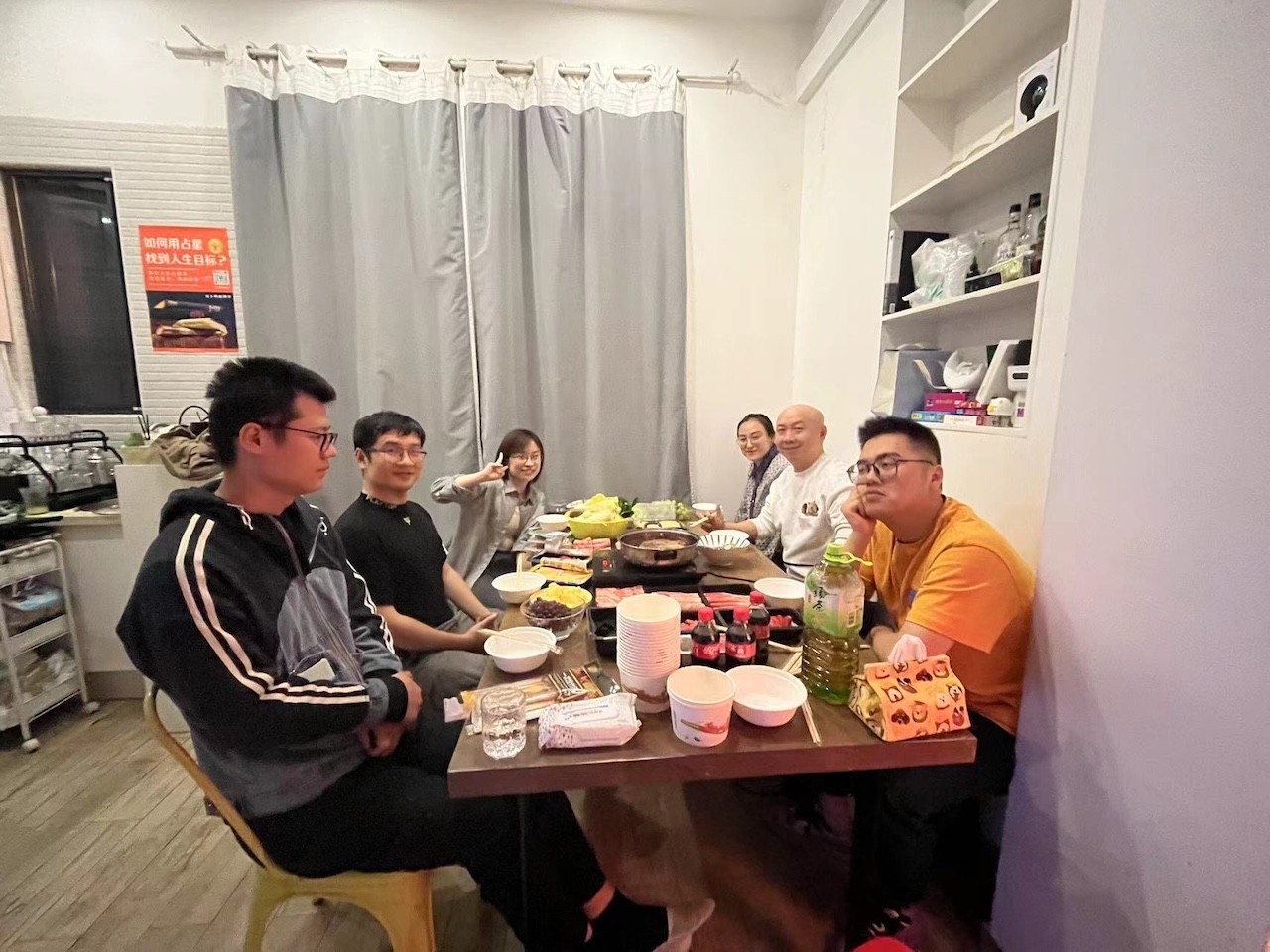 逛市區老菜場感受地道上海美食文化，包小籠包品嚐本幫味道 - Eatwith