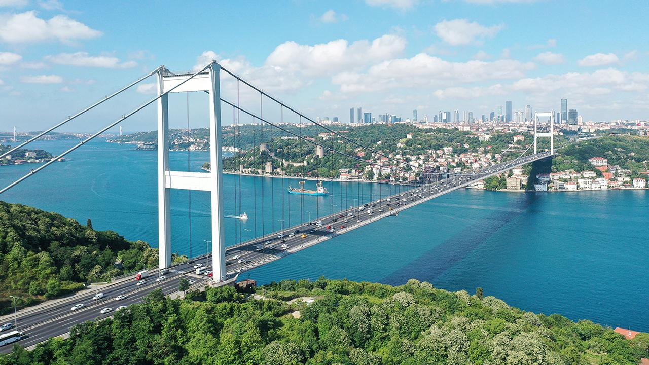 Istanbul Full Day Tour By Bus And Bosphorus Cruise (SL-9)