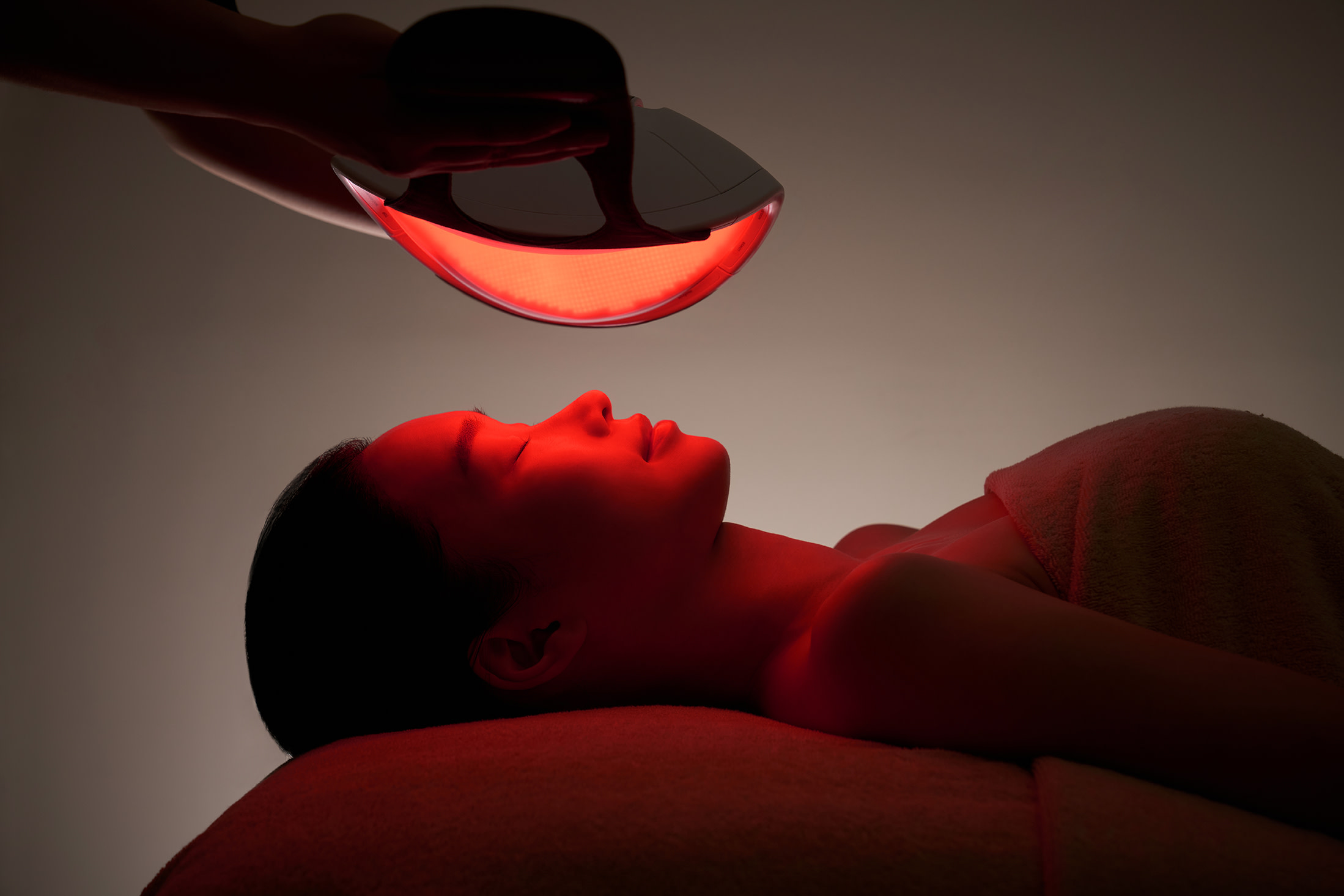 IN SPA Seoul: Премиальный массаж в отеле и K-Beauty уход за лицом в Гангнаме