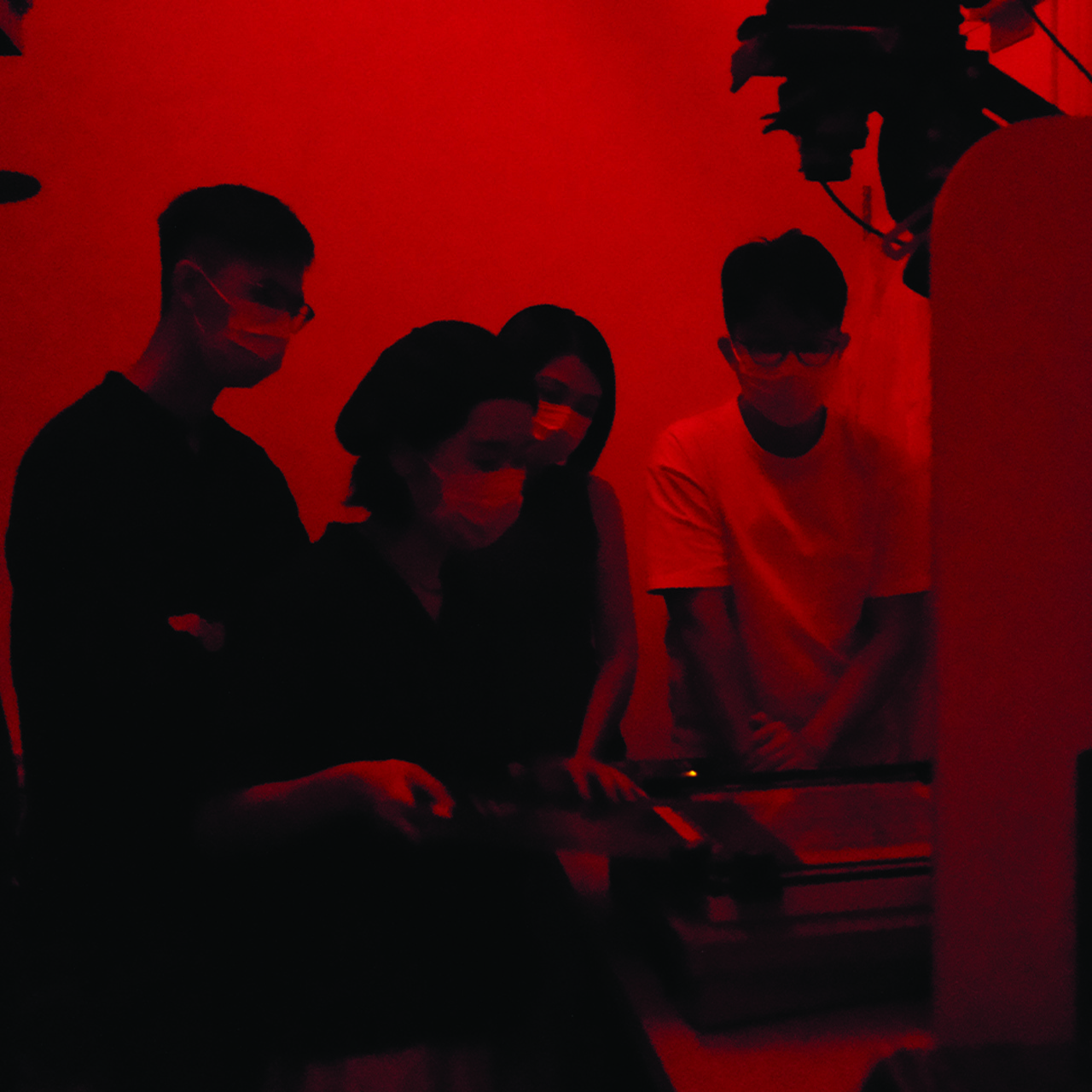 Using enlarger for contact print