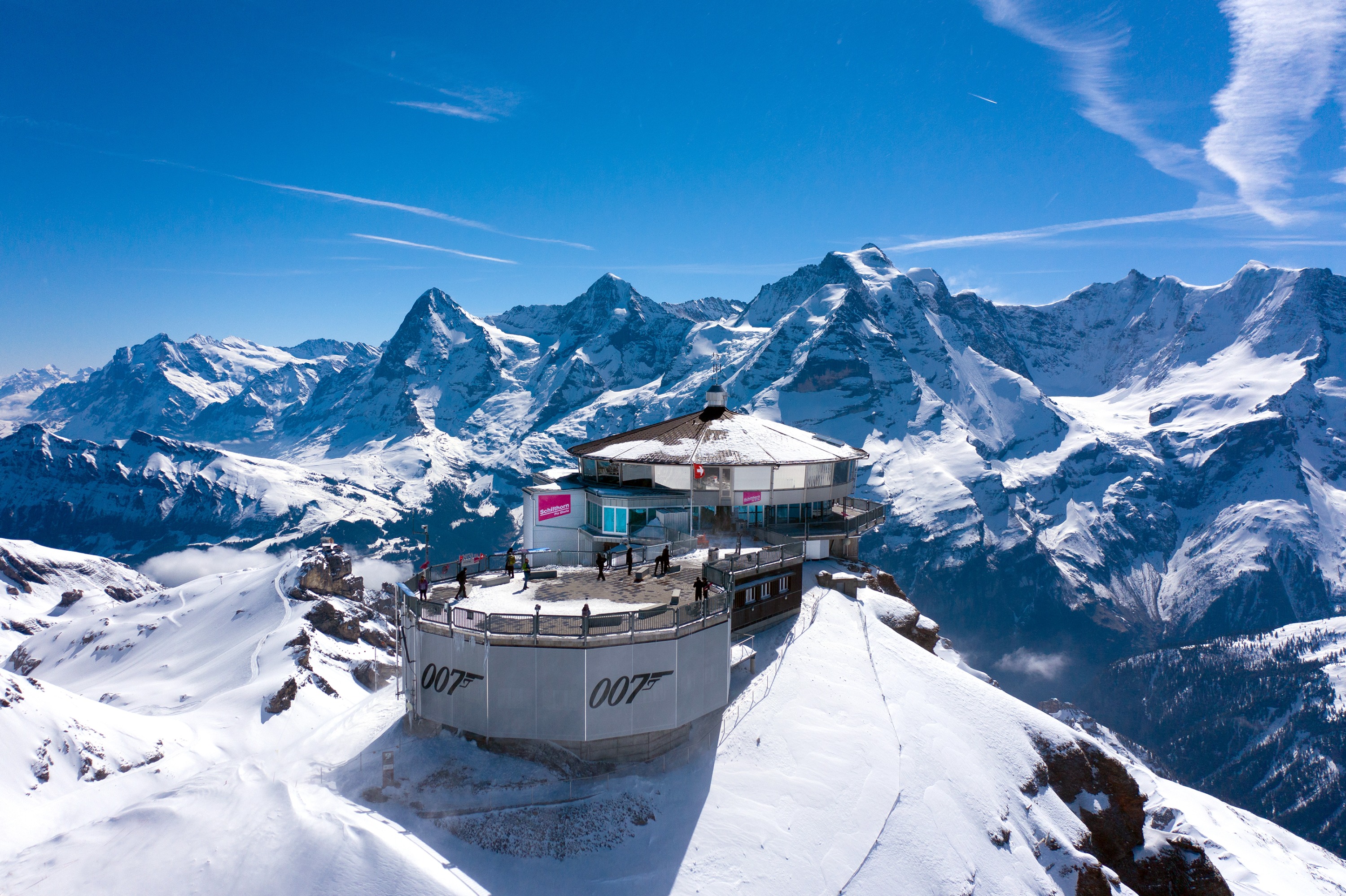 勞特布龍嫩Schilthorn Piz Gloria門票