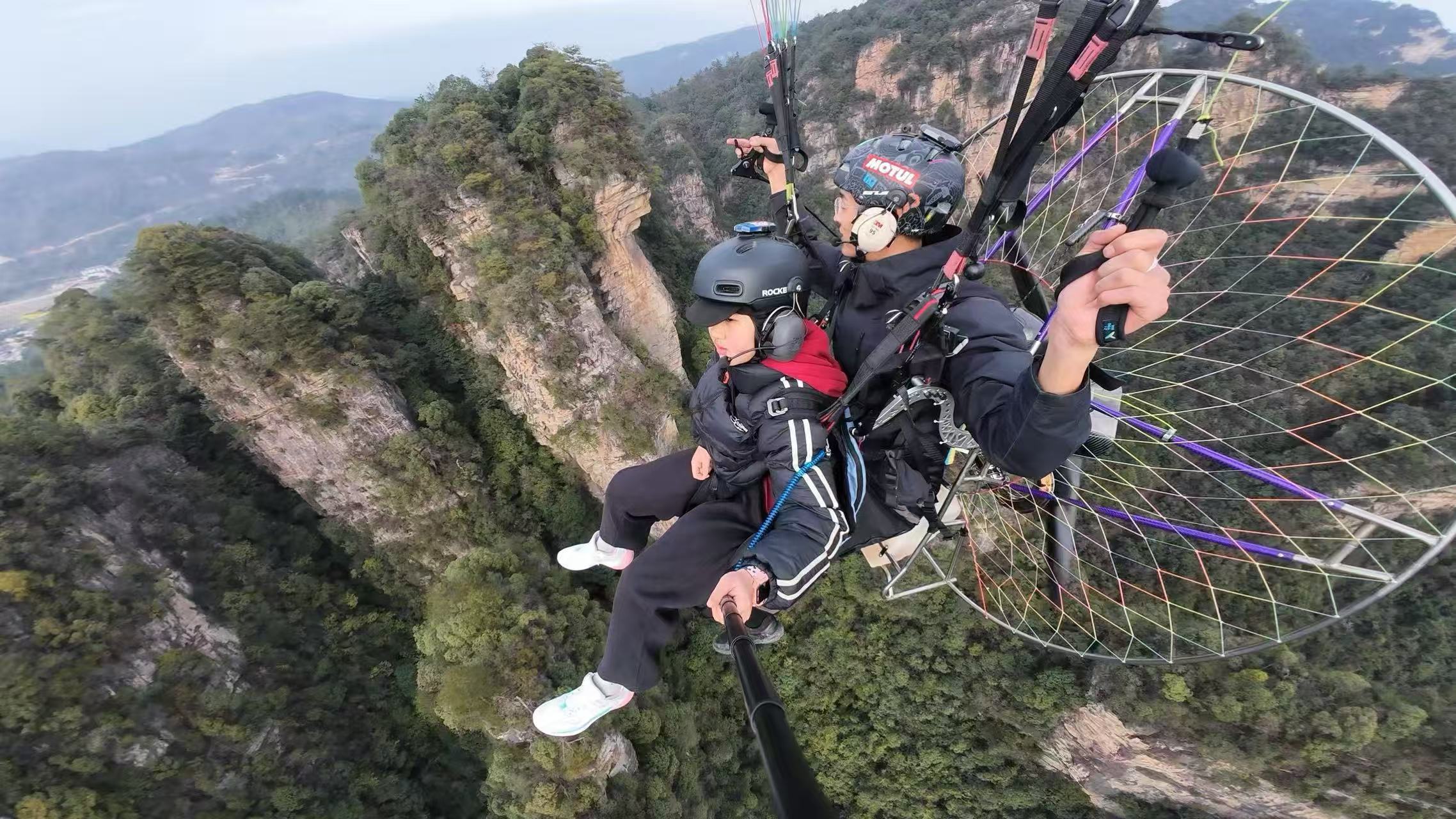 Hot air balloon/paragliding/hangar experience