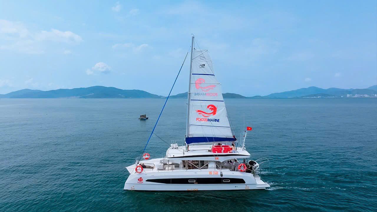 Nemo Yacht Sunset Tour To Nha Trang Bay
