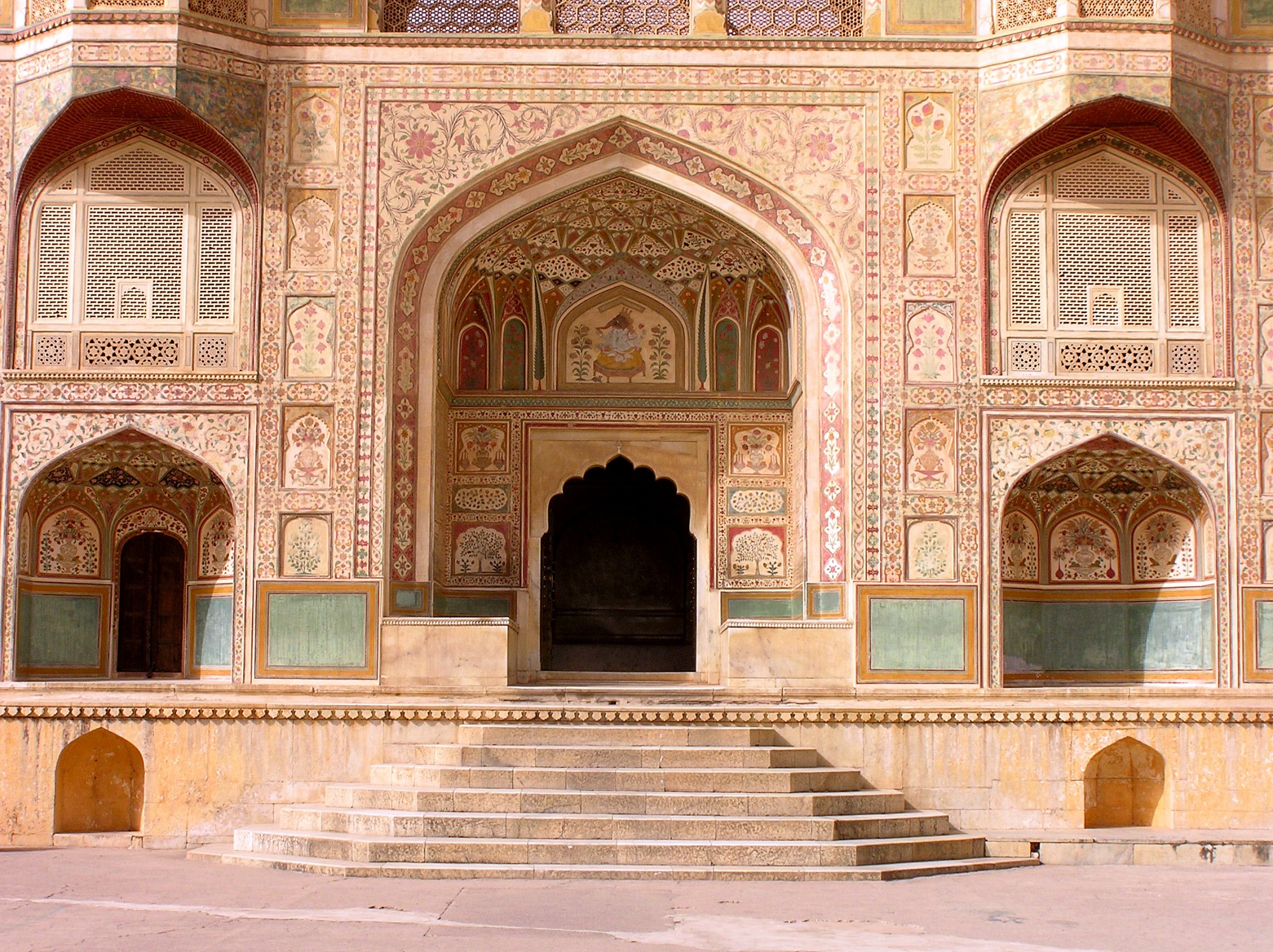 7- Days Udaipur, Chittorgarh, Pushkar & Jaipur City Tour