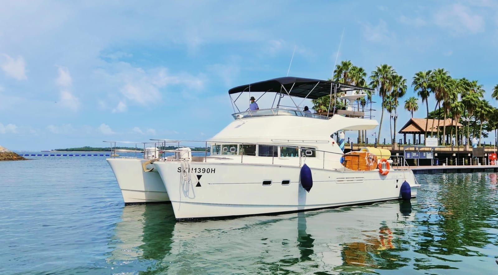 新加坡 Island Yacht 豪華遊艇租借