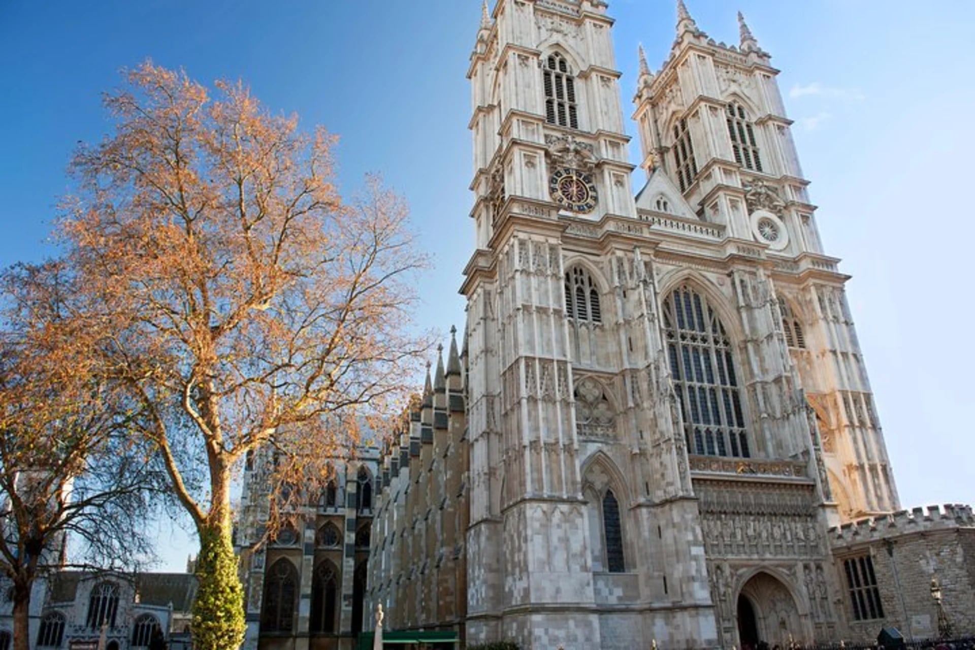 Best of Royal London Tour with Tower of London and Westminster Walk