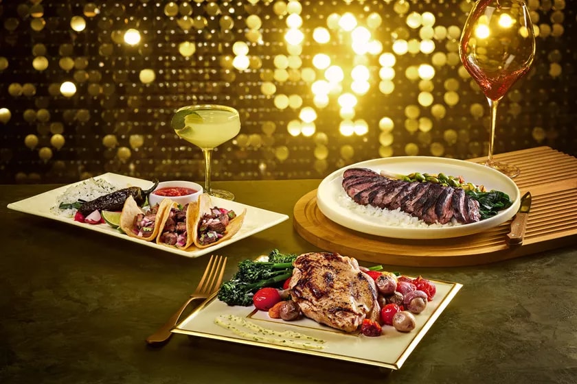洛杉磯杜莎夫人蠟像館好萊塢屋頂餐廳和酒吧 (Madame Tussauds Hollywood Rooftop Restaurant & Bar in Los Angeles)