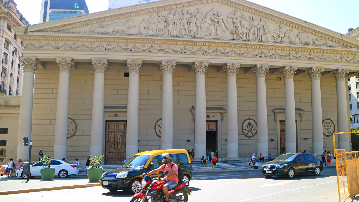 布宜諾斯艾利斯大都會大教堂，解放者聖馬丁長眠之地