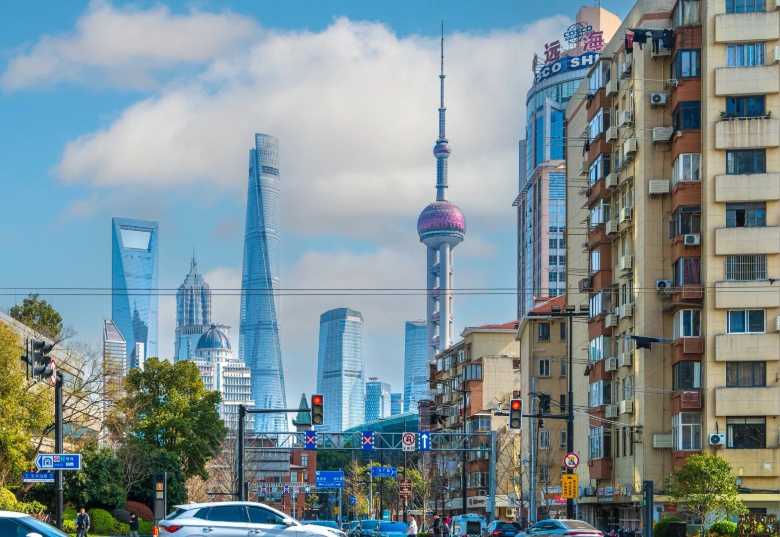 Shanghai Oriental Pearl Tower &amp; Ancient Love One-Day Tour (Oriental Pearl Tower + Shanghai City + Eternal Love + City Symbols + Soul-Stirring Audiovisual Feast + Round Trip from Shanghai)