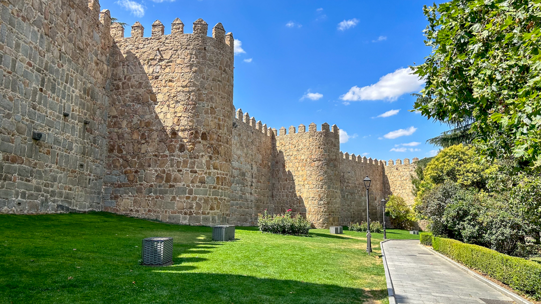  Avila and Segovia from Madrid