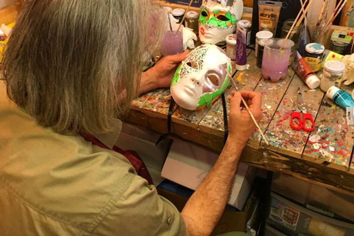 Mask Decoration Class in Venice