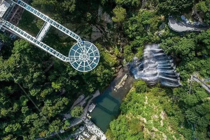 廣州出發清遠古龍峽 雲天玻霸 私人導覽一日遊