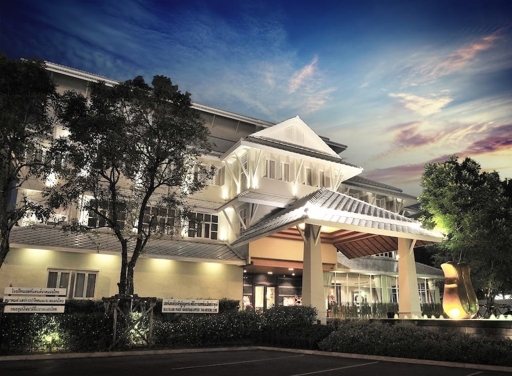 バンコク、プラディットマヌタムのヘルスランドスパ攻略：料金・予約方法・楽しみ方を徹底解説