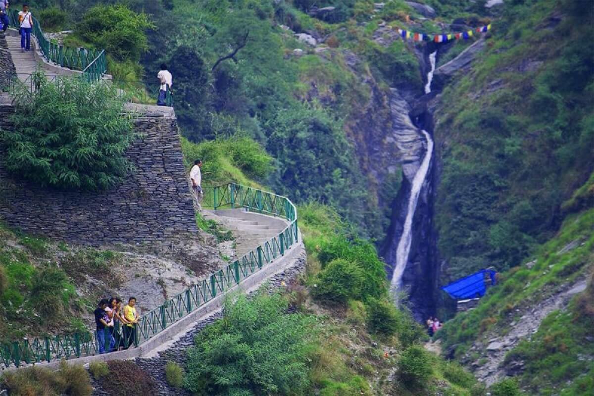 5 Day Dharamsala & Mcleodganj Tour with 14th Dalai Lama Temple