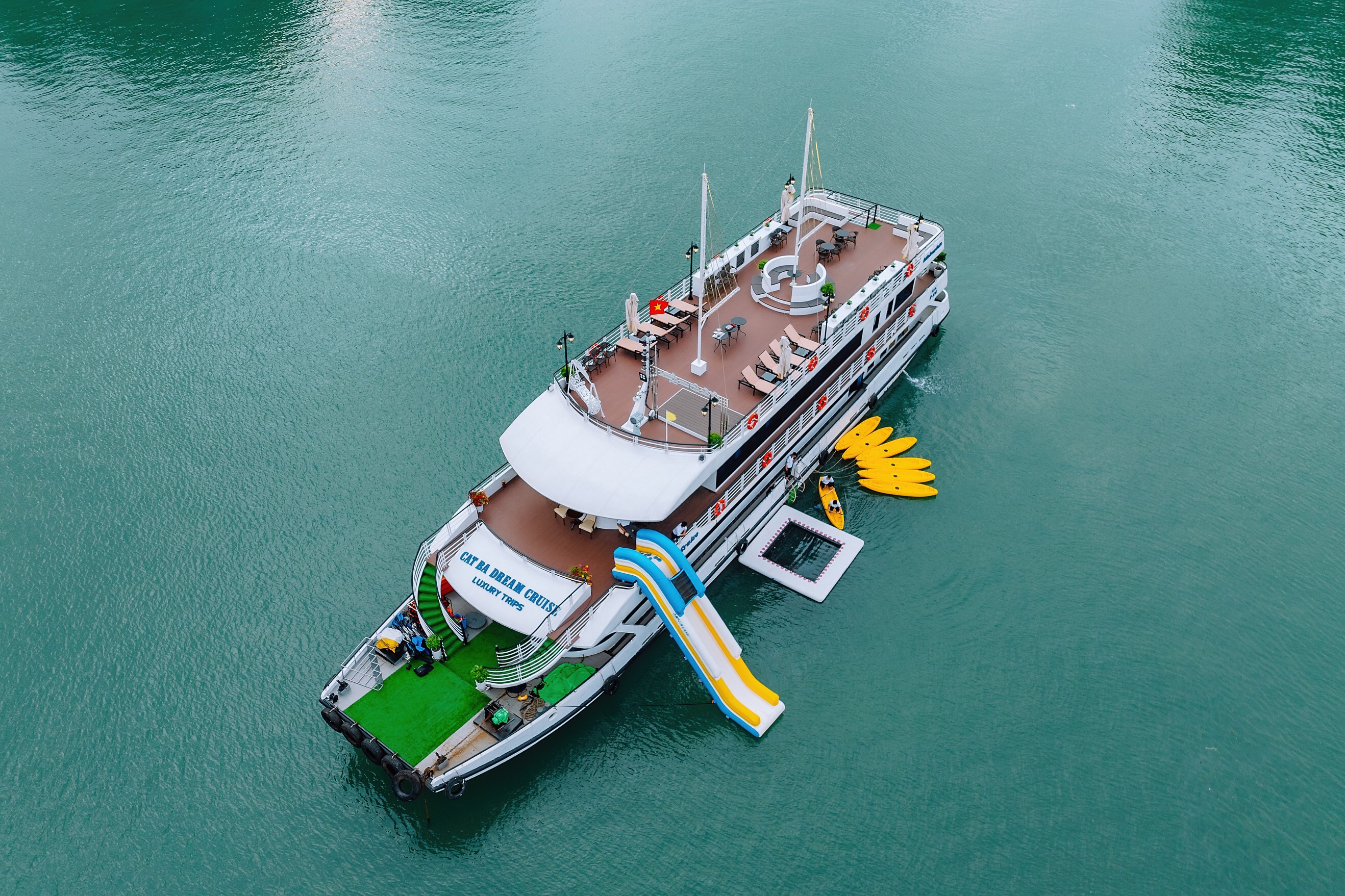 Lan Ha Bay & Cat Ba Day Tour by 5 Stars Enchanted Dream Cruise