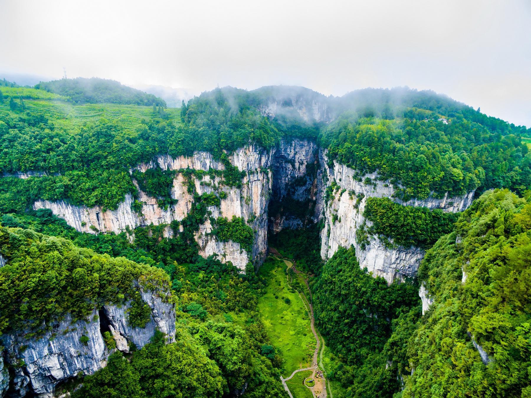 重慶出發武隆天生三橋 喀斯特地貌私人導覽一日遊