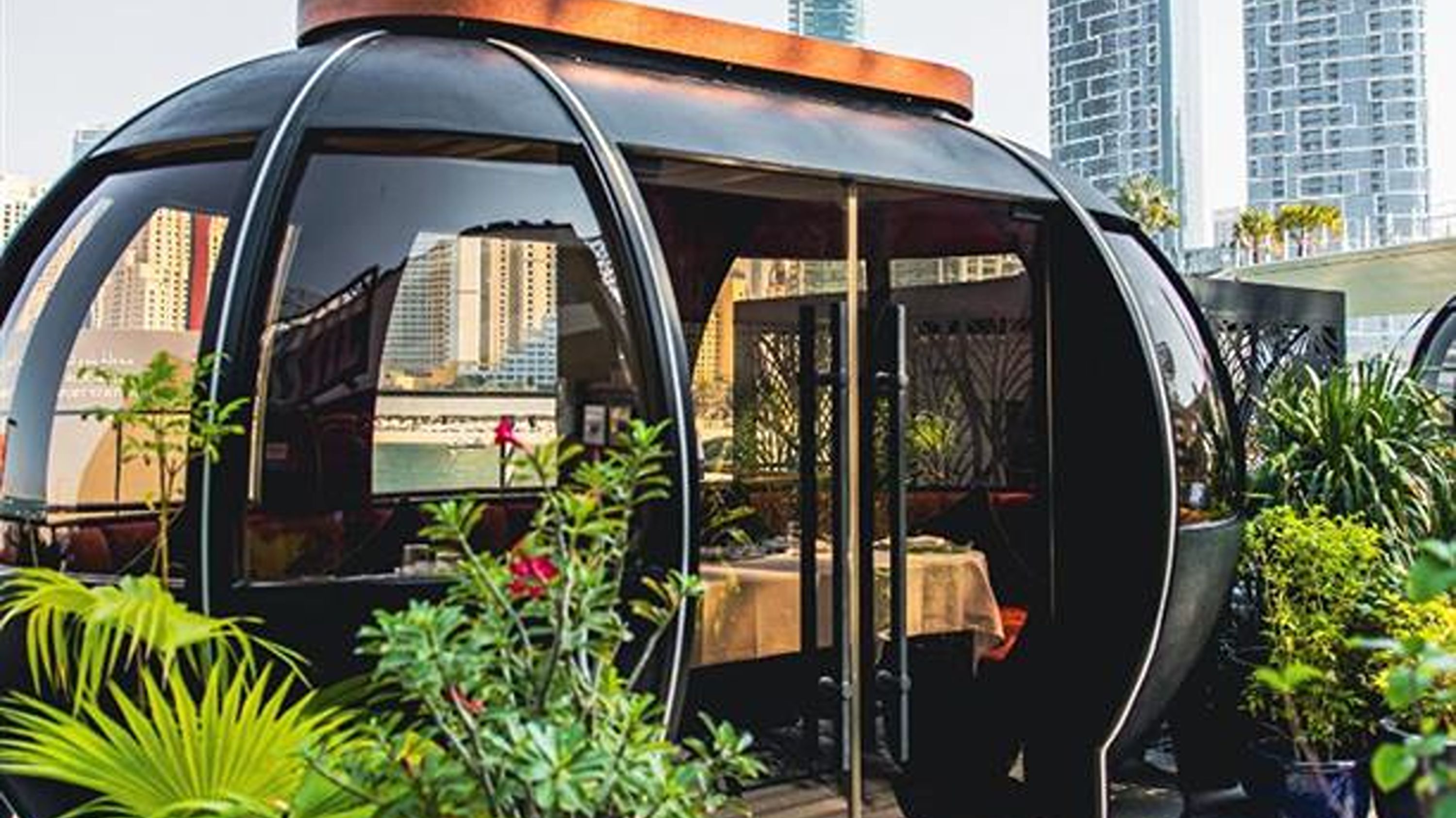 The Pods Dubai Dining Experience