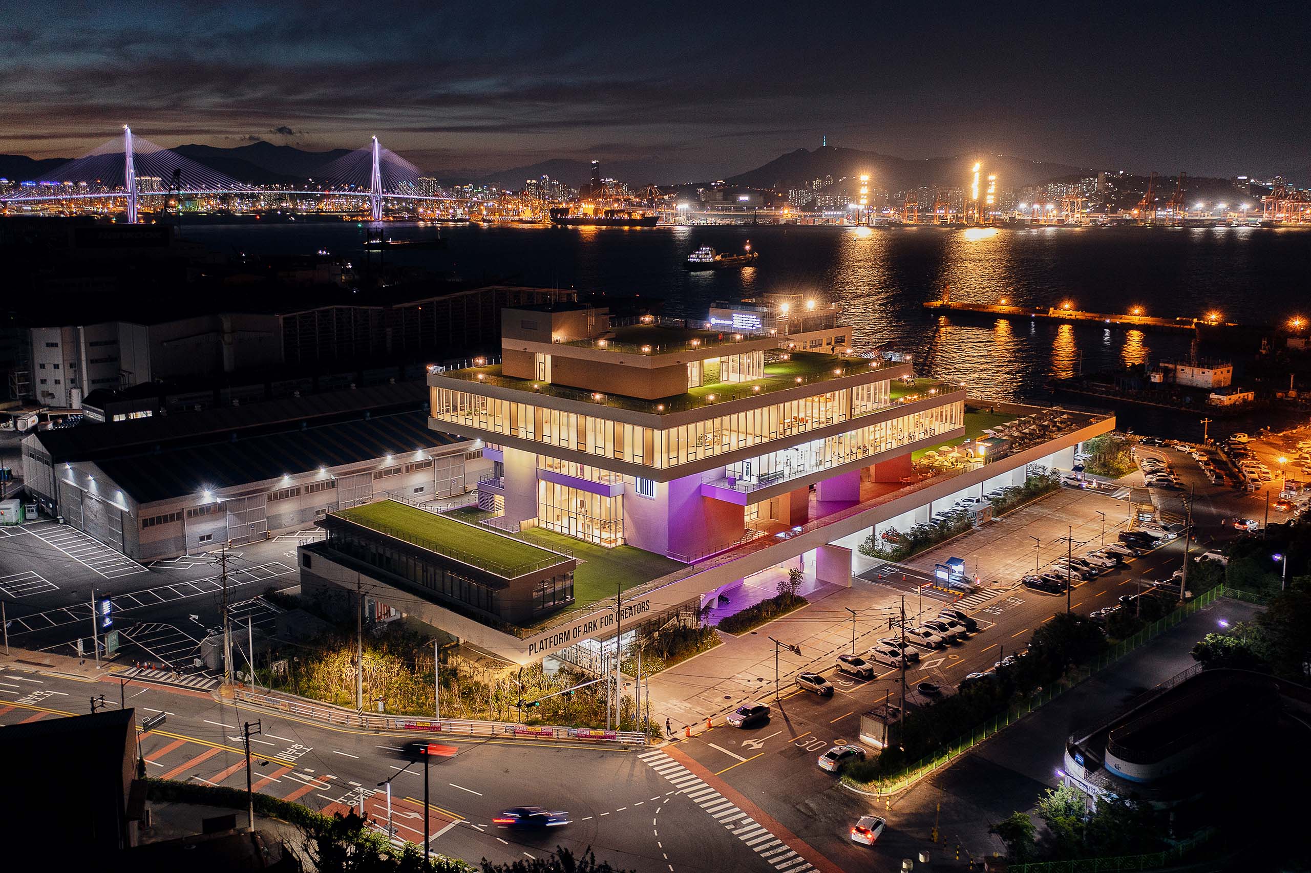 P.ARK Cafe is one of the biggest cafés in Busan offering panoramic night views over Busan’s city lights and harbor. A perfect final stop to relax and take in the glowing skyline.