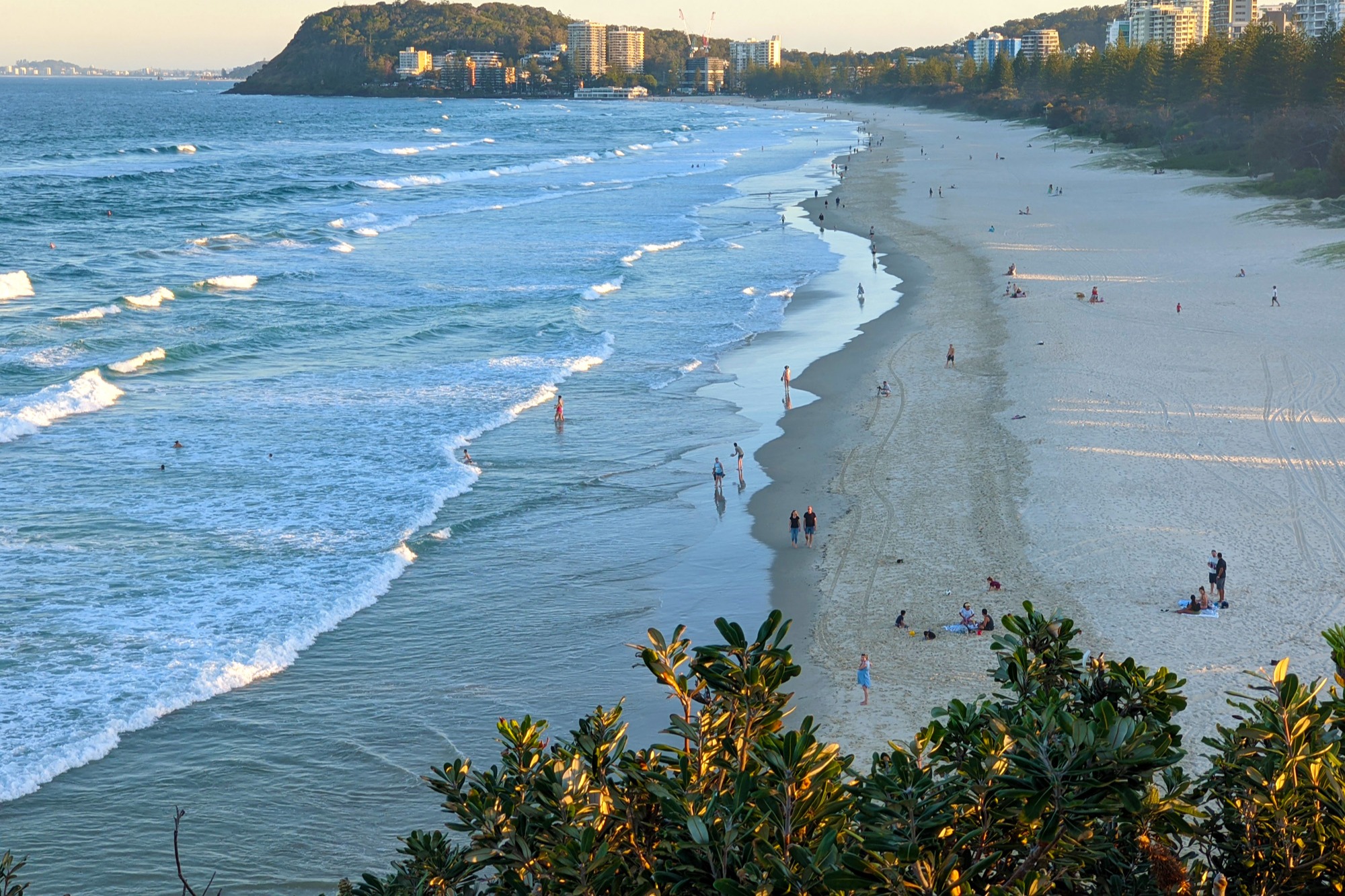 Byron Bay, Bangalow and Gold Coast Day Tour from Brisbane