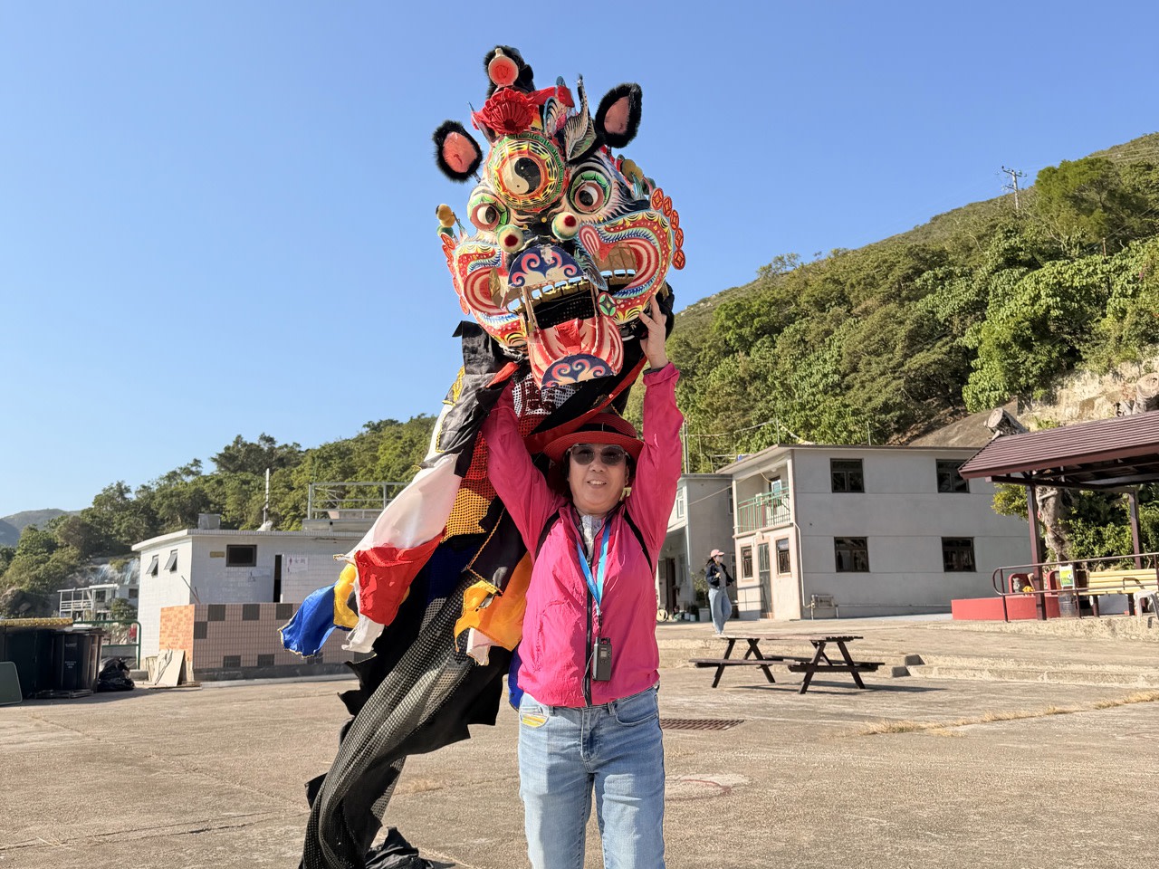 Kau Sai Chau, Hung Shing Temple, Hong Kong UNESCO Global Geopark (Yacht Cruise through Four Sea Arches Volcano in Hong Kong)